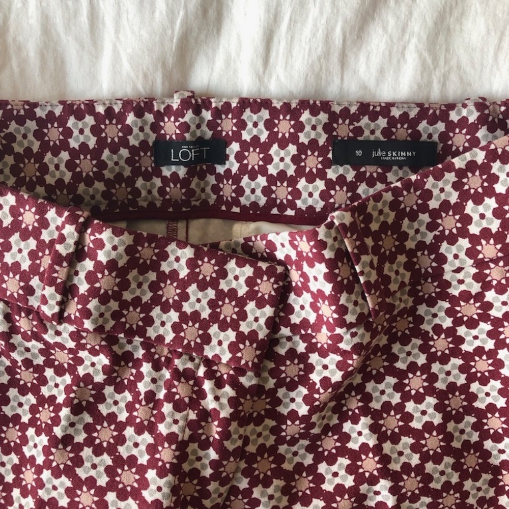 Loft Red Pattern Skinny Pant